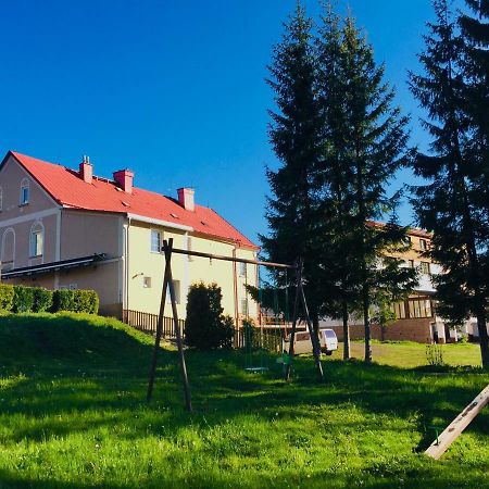 Pension Zaclersky Medved エクステリア 写真